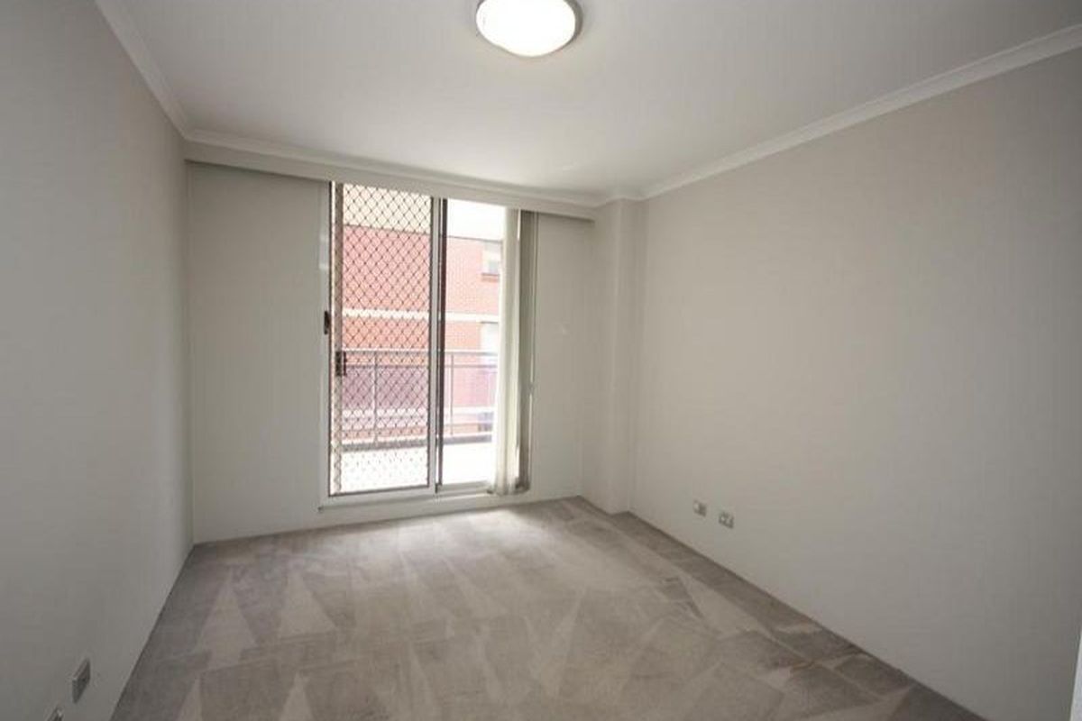 18 / 5-7 Beresford Road, Strathfield