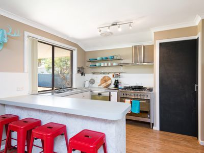 24 Holroyd Way, Boulder