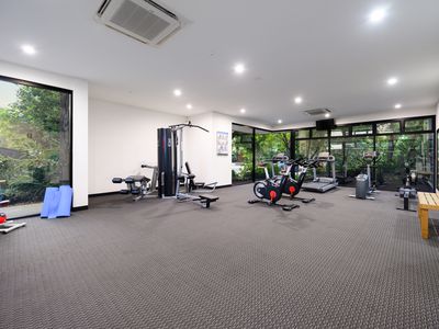 4053 / 21 Ross Street, Benowa