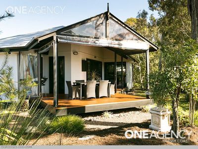 4 Chantilly Street, Urangan