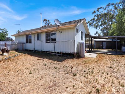 39 Winifred Street, Horsham