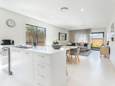 285 Terry Rd, Box Hill