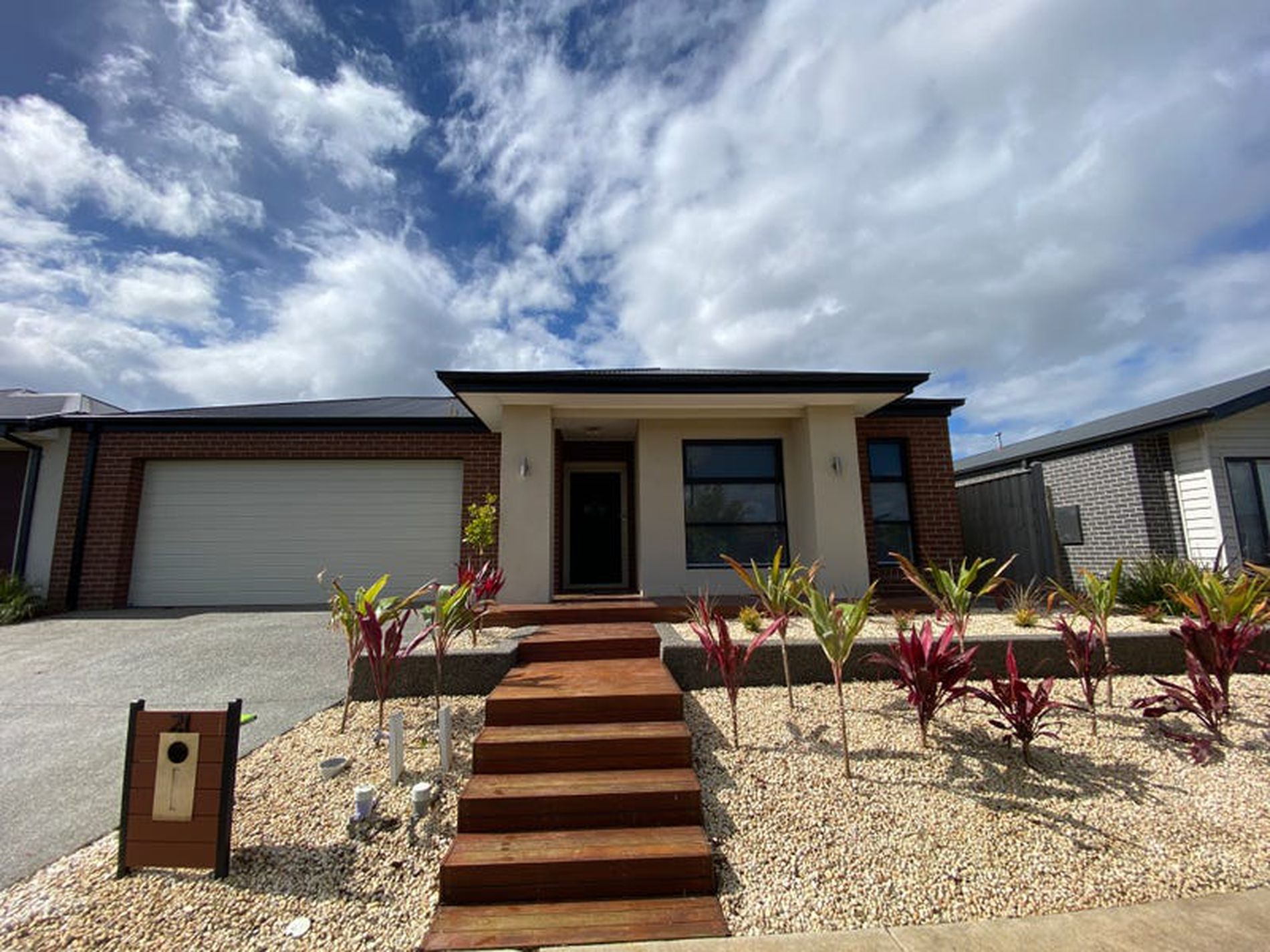 21 Cootamundra Drive, Armstrong Creek