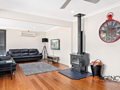 2 Normanby Place, Albion Park