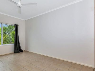 2 / 118 Woodlake Boulevard, Durack