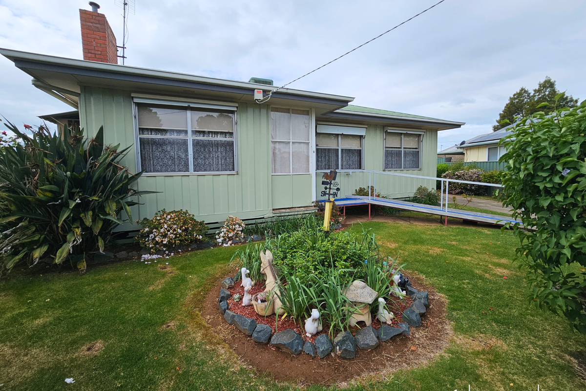 2 Pell Court, Kyabram