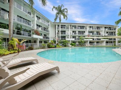 215 / 305-341 Coral Coast Drive, Palm Cove