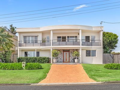 2 Stephen Street, Forster