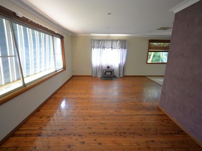 83 High Street, Parkes