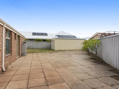 16 Charente Close, Port Kennedy