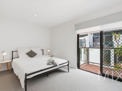 19 / 1 Creswells Row, Hobart