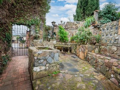 456 HALL AVENUE, Lavington