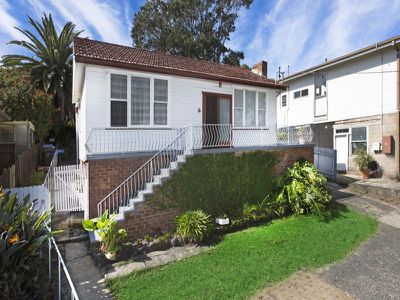 47 Buena Vista Avenue, Lake Heights