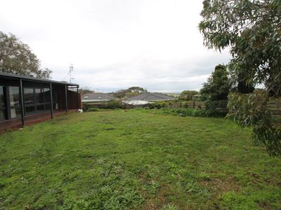 17 Glenview Drive, Warrnambool