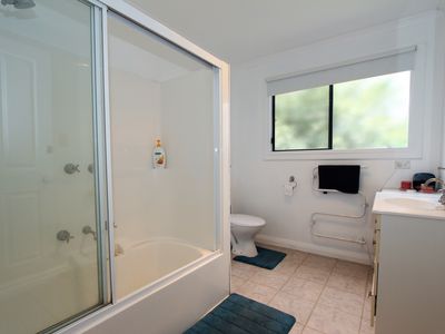 66 Hall Road, Heathcote