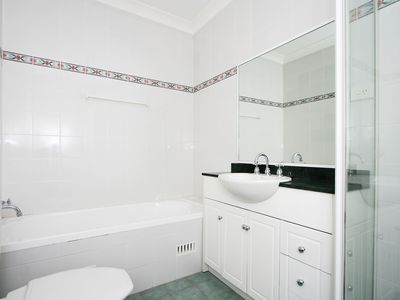 13 / 3 Harbourview Crescent, Abbotsford