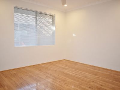 11/8 Hastings Street, Scarborough