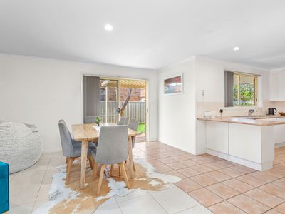 8 Thora Close, Forster