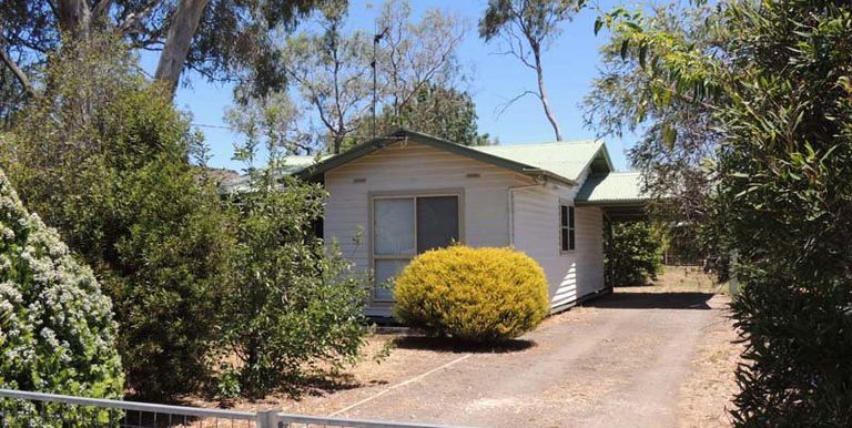 7 Graham Street, Euroa