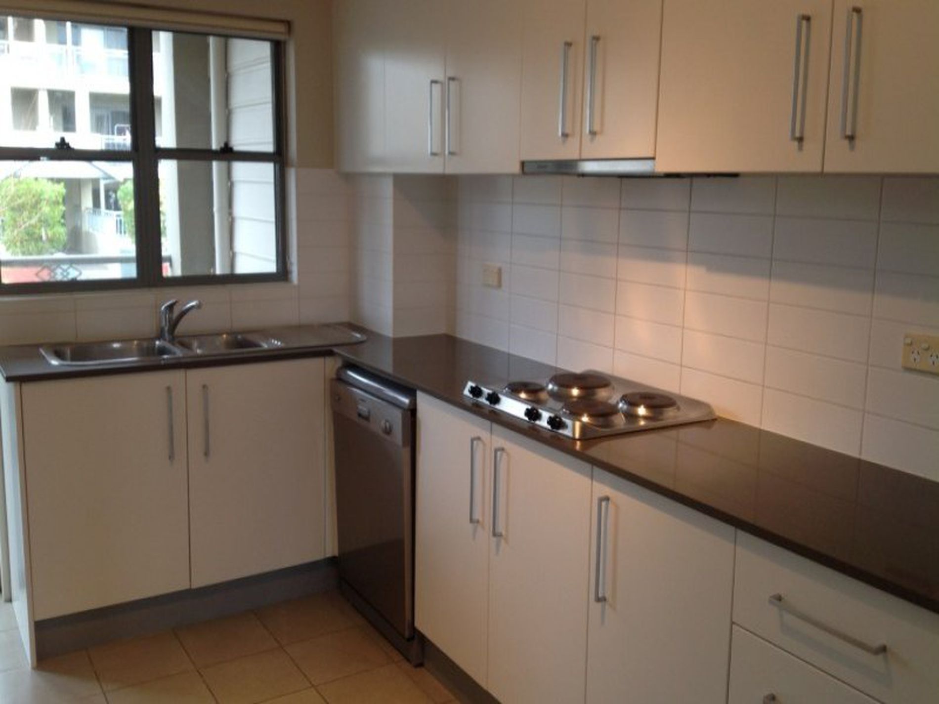 9 / 20-26 Addison Street, Shellharbour