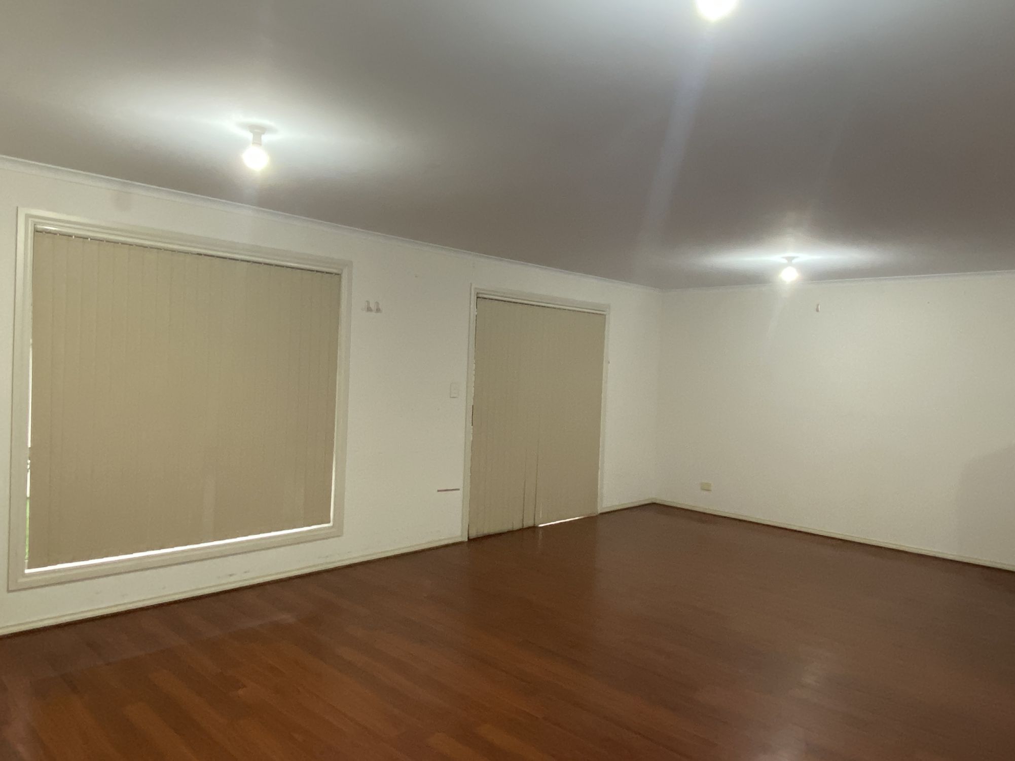 1A Bank Street, Kilburn