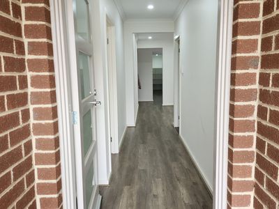35 Surround Drive, Mambourin