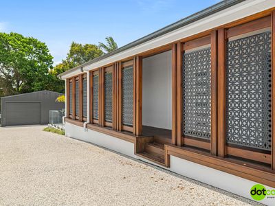 77 Buff Point Avenue, Buff Point