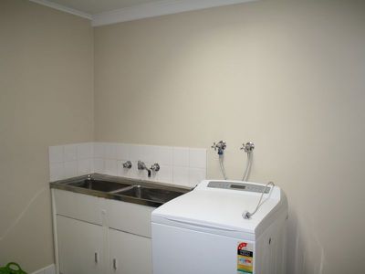 3 / 33 Main Street, Millicent