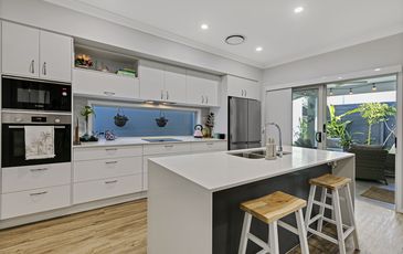 142 / 25 Banya Avenue, Nirimba