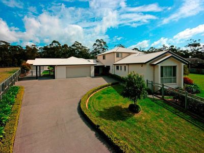 11 Seascape Close, Narrawallee