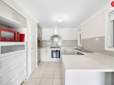 10 William Buckley Drive, Carnes Hill