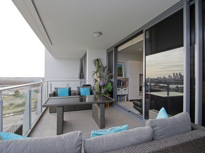 1602 / 96 Bow River Crescent, Burswood