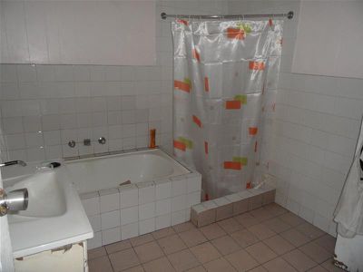 Flat / 11 Belmore Street, Arncliffe