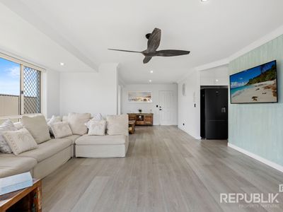 31 / 82-86 Limetree Parade, Runaway Bay
