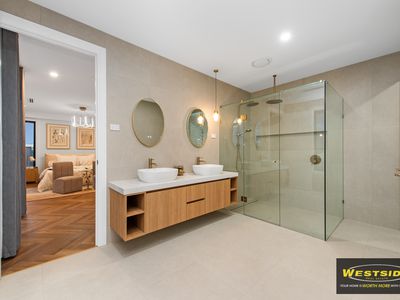 31 Alrose Gr, Deanside