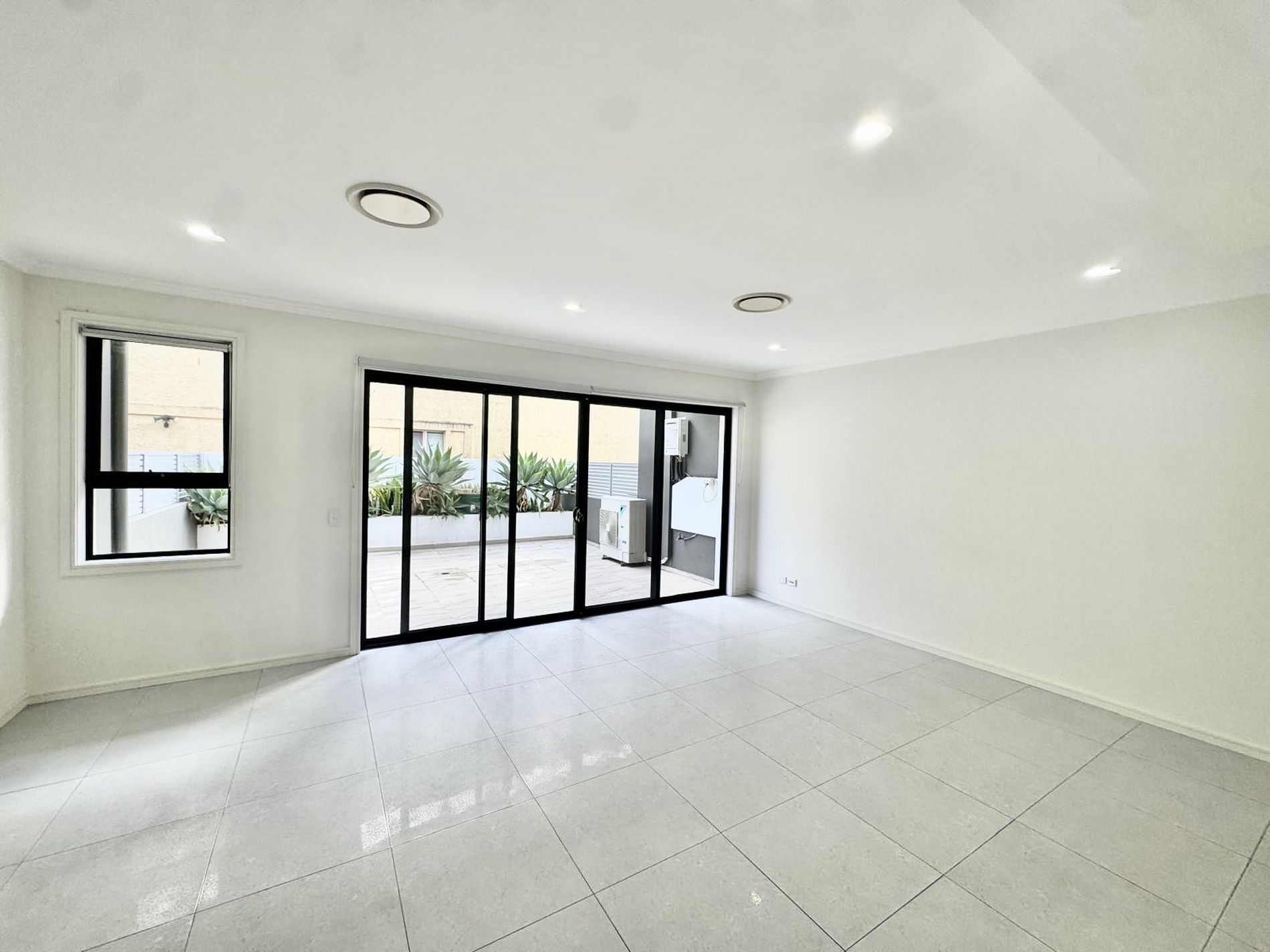 2 / 23 Railway Parade, Lidcombe