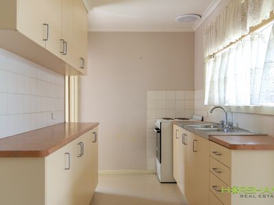 4 Felstead Avenue, Horsham