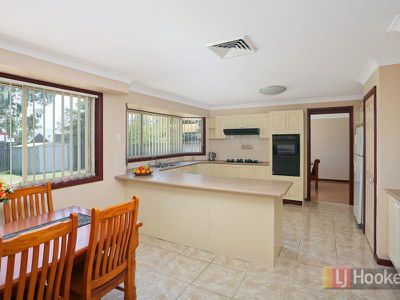 11 Pattern Place, Woodcroft