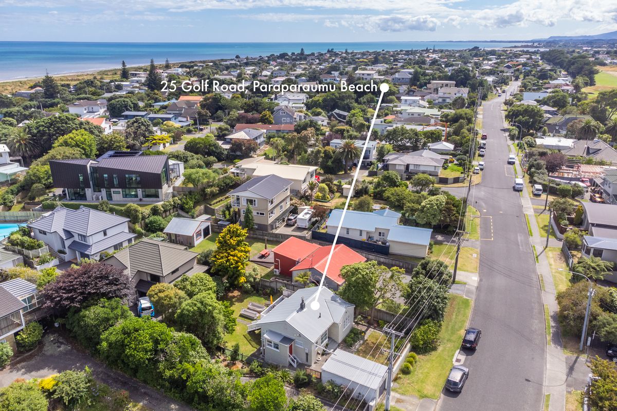 25 Golf Road, Paraparaumu Beach