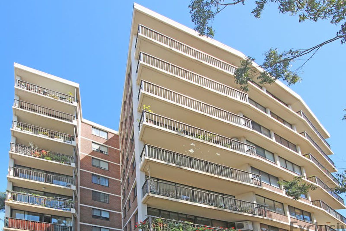22 / 2-8 Park Avenue, Burwood