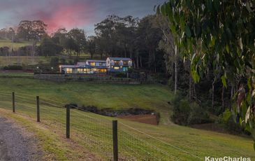 26 Bourkes Creek Road, Pakenham Upper