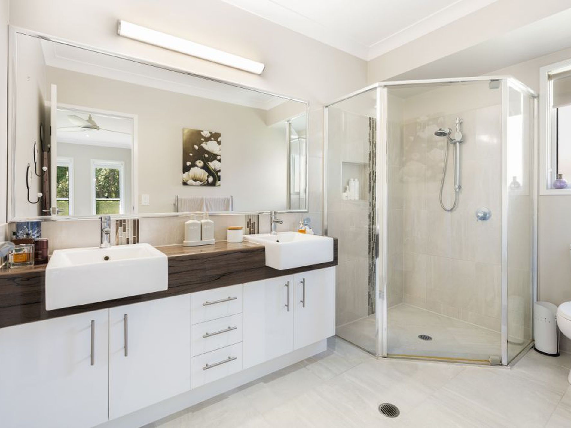 154 The Avenue, Peregian Springs