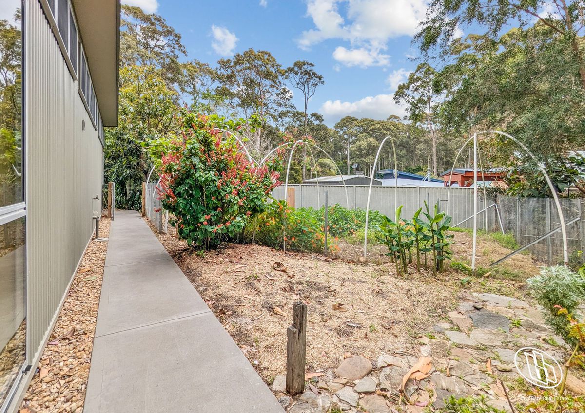 4 Lloyd Place, Mystery Bay