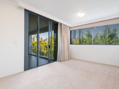 2302 / 186 Grey Street, South Brisbane