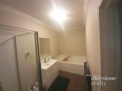 4 / 909 Pilkena Street, Tom Price