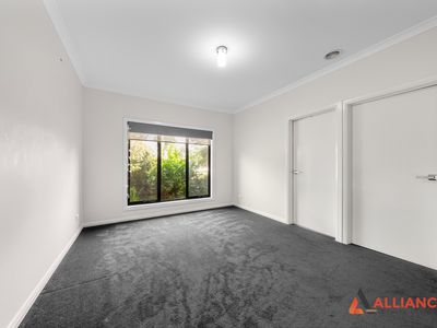 3 Harlequin Walk, Epping