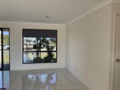 31 Falcon Crest, Zilzie
