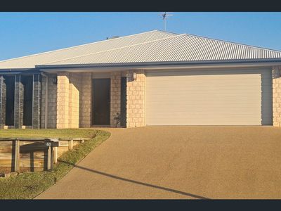 60 Jamie Crescent, Gracemere