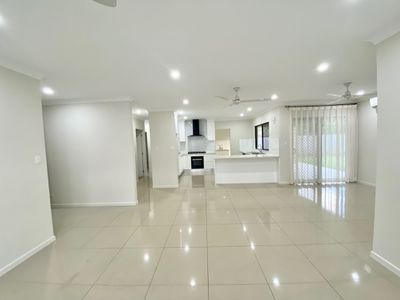 43 Hillary Drive, Smithfield