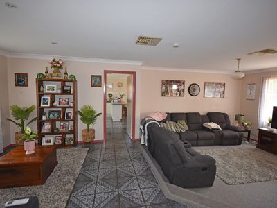 53 Grangewood Drive, Dubbo